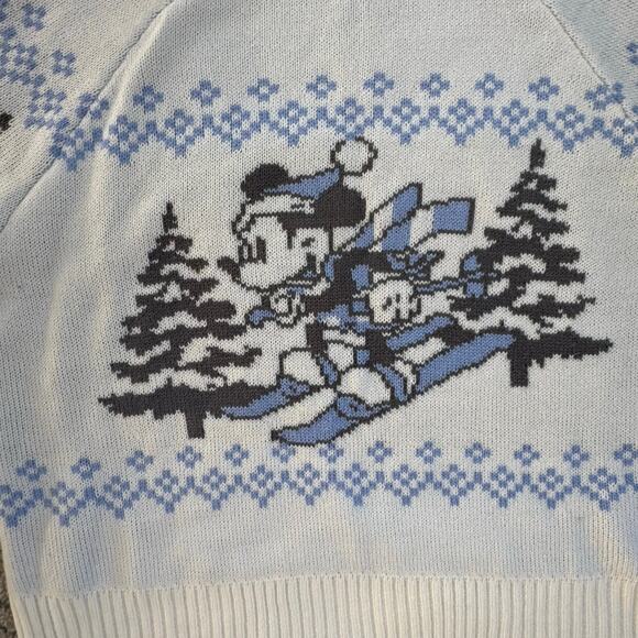 H&M x Disney Women’s Jacquard-Knit Sweater Mickey Mouse Skiing Sz Medium - Picture 3 of 7
